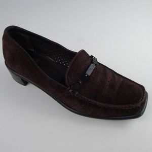 Stuart Weitzman Women's Slip on Loafers Suede